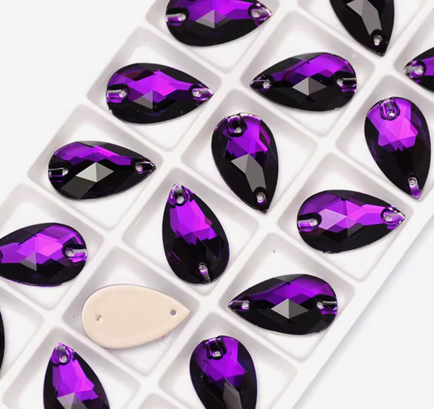 PURPLE VELVET - DROP SEW-ON CRYSTAL 3230 FLAT BACK