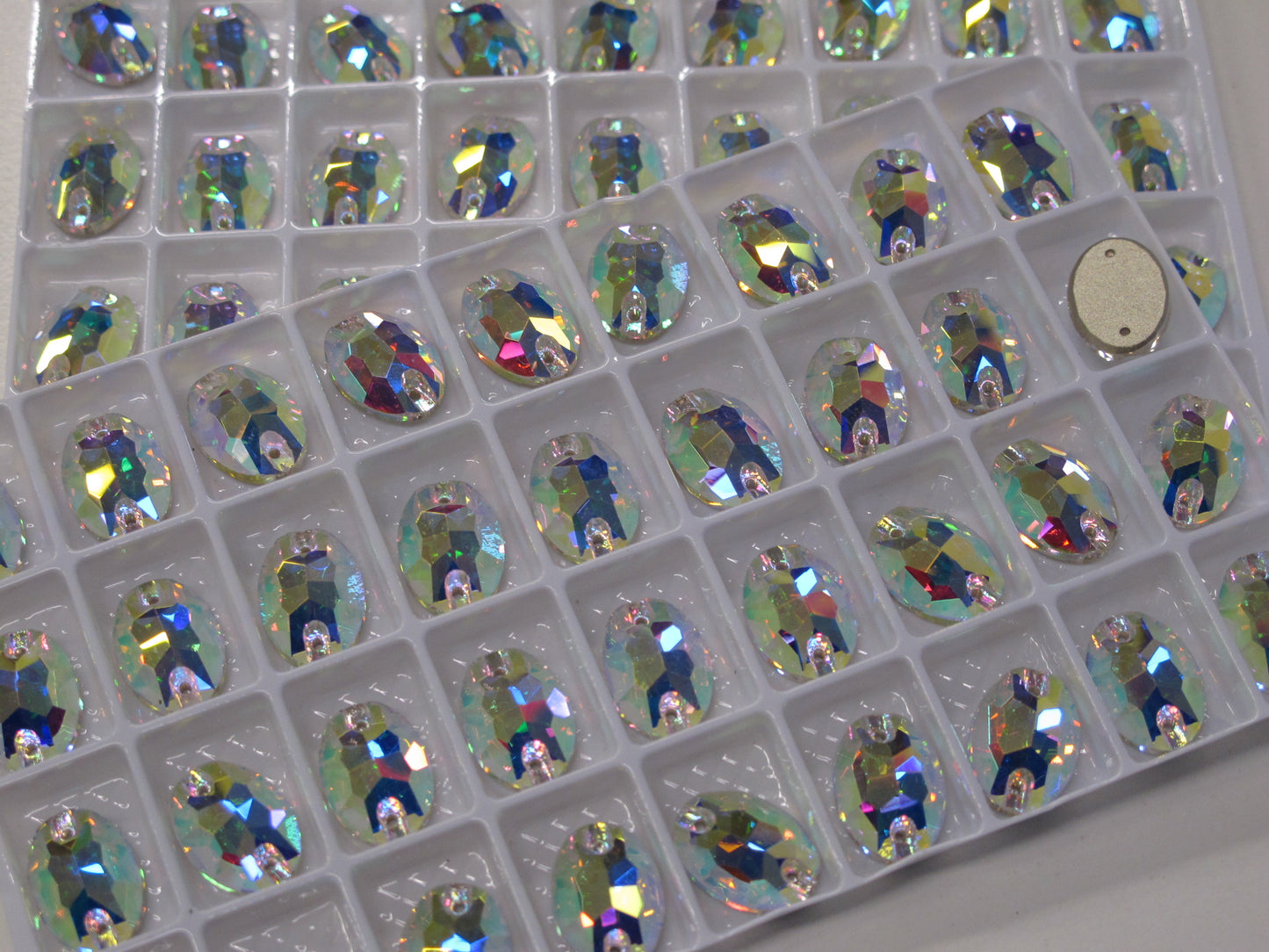 CRYSTAL AB - OVAL - SEW-ON CRYSTAL FLAT BACK