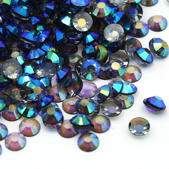 BLACK DIAMOND AB - SPARKLE - Resin Non Hotfix Flat Back Crystal