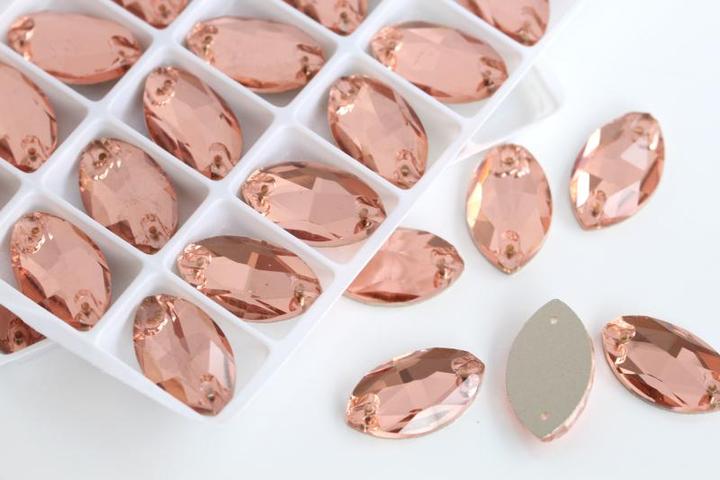 LIGHT PEACH - NAVETTE SEW-ON CRYSTAL 3220 FLAT BACK