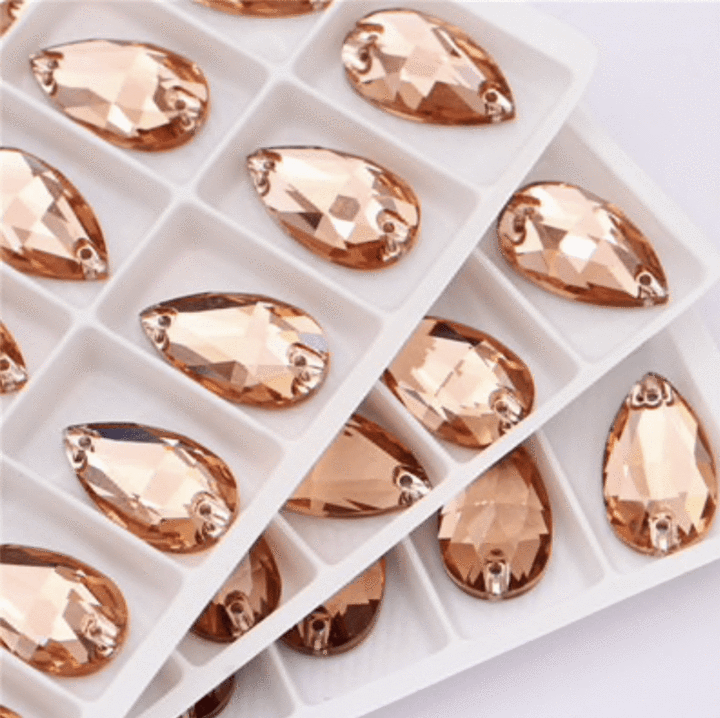 LIGHT PEACH - DROP SEW-ON CRYSTAL 3230 FLAT BACK