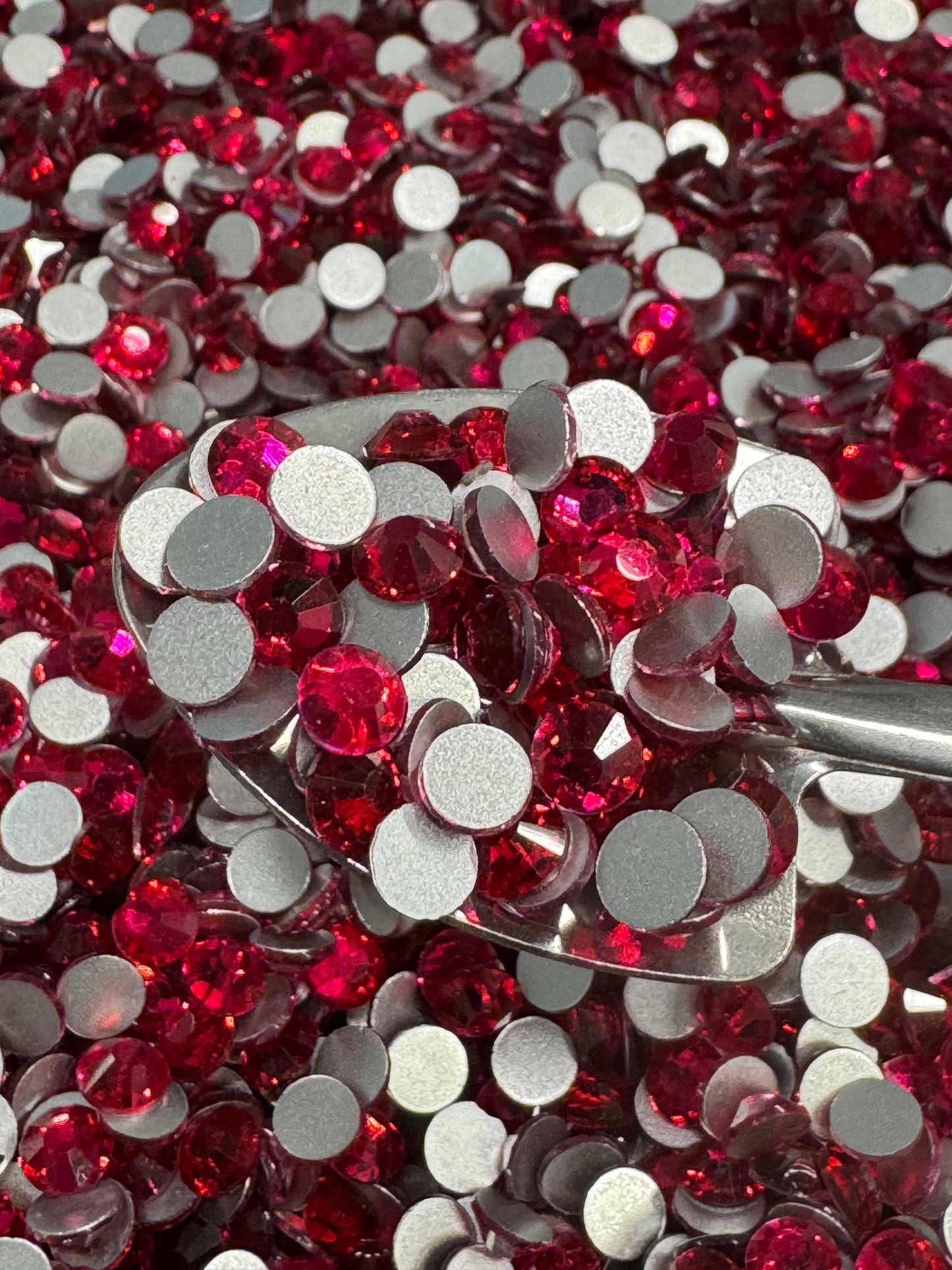 BURGANDY RED - NON HOTFIX Glass Rhinestone